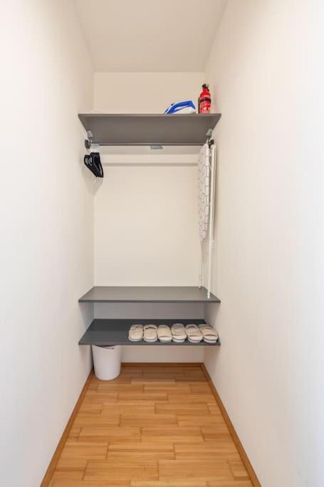 Apartment Dry Flower Apt. / 2br. / Rooftop / New Wien